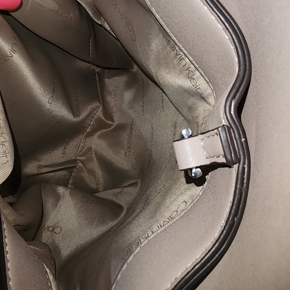 Calvin Klein bag - Picture 8 of 13